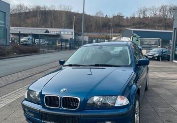 BMW 318 142.500 km 2.000 &euro; Overath 51491