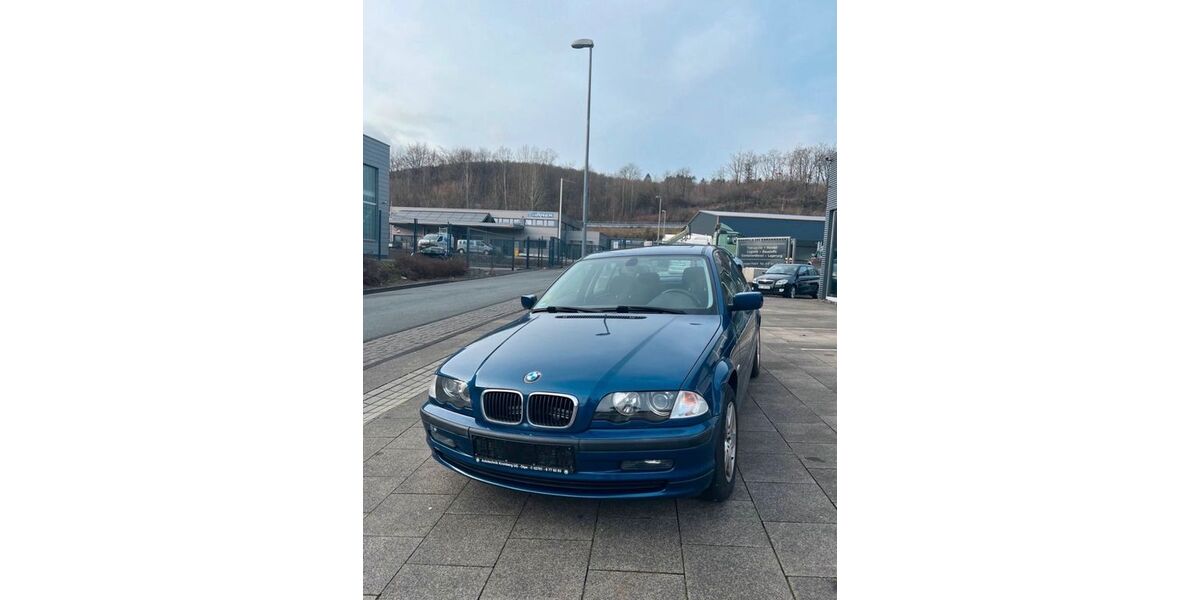 BMW 318 142.500 km 2.000 &euro; Overath 51491