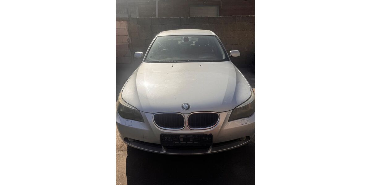 BMW 520 236.000 km 2.800 &euro; Bonn 53123