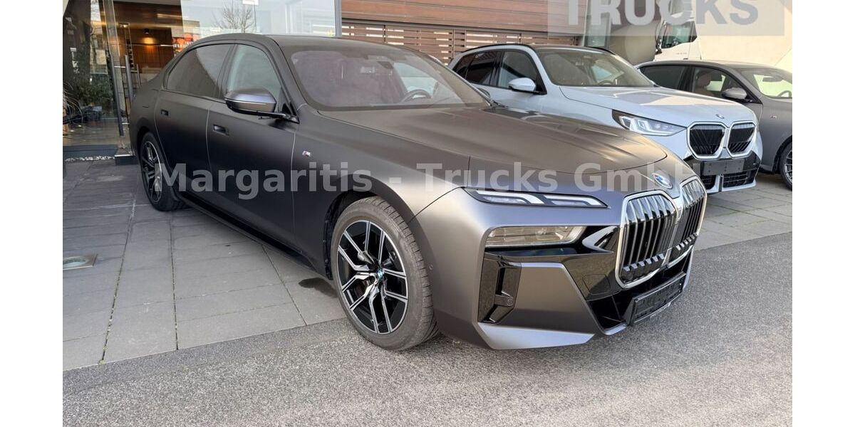 BMW 750 15.800 km 105.555 &euro; Köln Rodenkirchen 50996