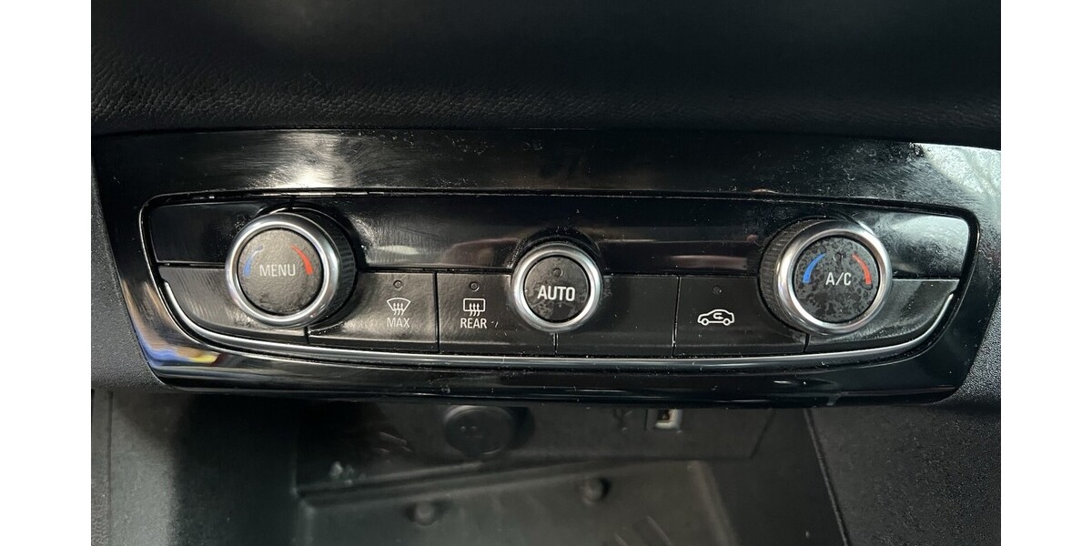 Opel Corsa E 42.300 km 15.500 &euro; Bonn 53111