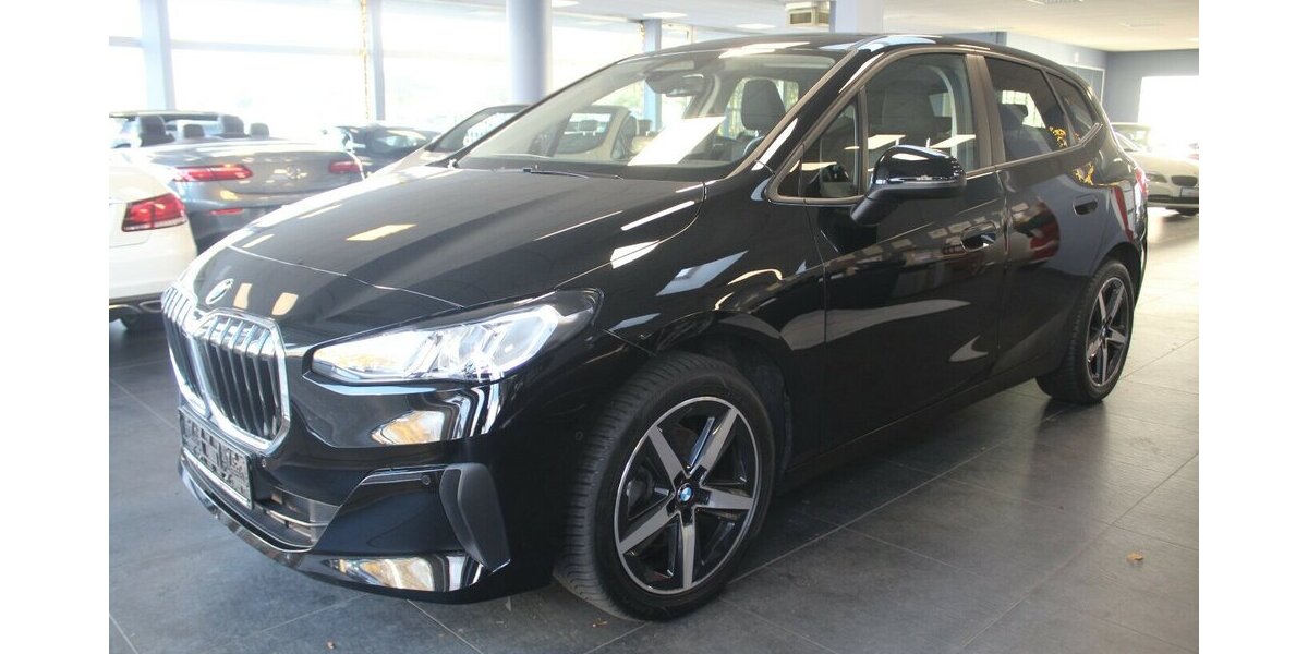BMW 220 Active Tourer NEW MODELL - LED - Navi - Kamera 51.240 km 23.980 &euro; Euskirchen 53881