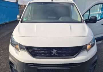 Peugeot Partner 126.000 km 8.490 &euro; Köln 50827