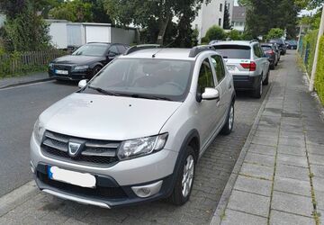 Dacia Sandero 94.000 km 5.900 &euro; Bonn 53229