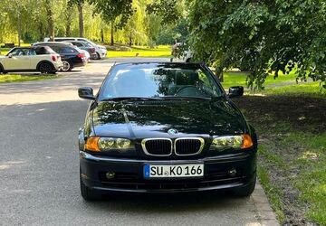 BMW 318 193.000 km 4.500 &euro; Niederkassel 53859