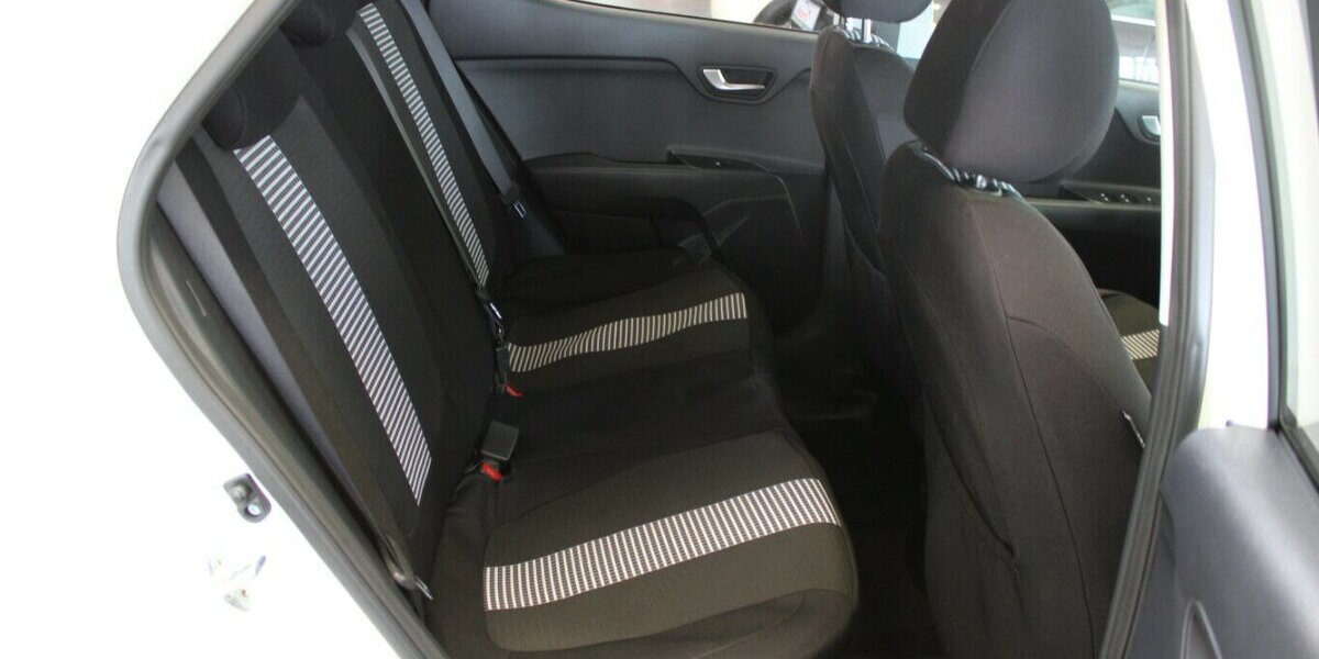 Kia Stonic 1.0 T-GDI 100 OPF Vision 59.374 km 12.980 &euro; Euskirchen 53881