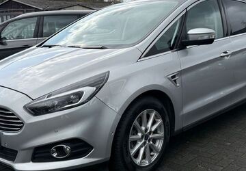 Ford S-Max 202.000 km 8.999 &euro; Bergisch Gladbach 51469