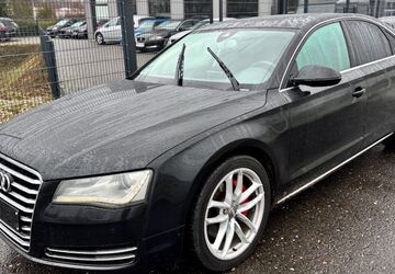 Audi A8 284.000 km 10.900 &euro; Troisdorf (10 km Köln-Bonn Airport) 53842
