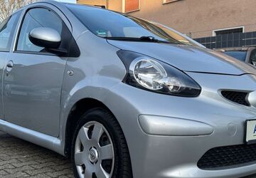 Toyota Aygo (X) 32.308 km 6.490 &euro; Köln 50858