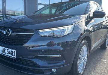 Opel Grandland (X) 94.418 km 9.700 &euro; Bonn 53119