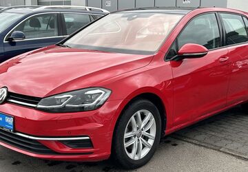 VW Golf 49.245 km 17.490 &euro; Königswinter 53639
