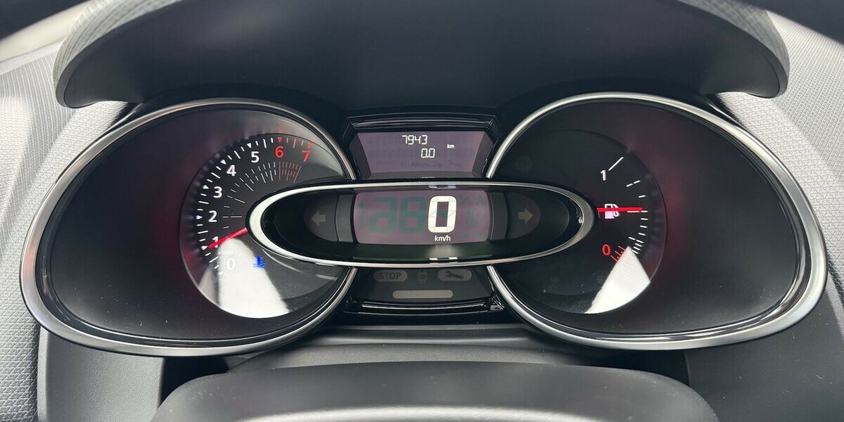 Renault Clio GT Bose Klima Navi ServNeu GARANTIE 8.000km 7.943 km 13.500 &euro; Erftstadt 50374