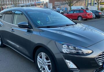 Ford Focus 153.000 km 9.700 &euro; Bonn 53123