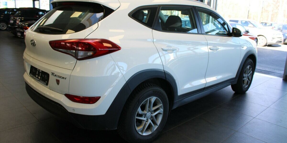 Hyundai Tucson Blue 1.6 GDI 2WD - Navi - 111.482 km 12.980 &euro; Euskirchen 53881