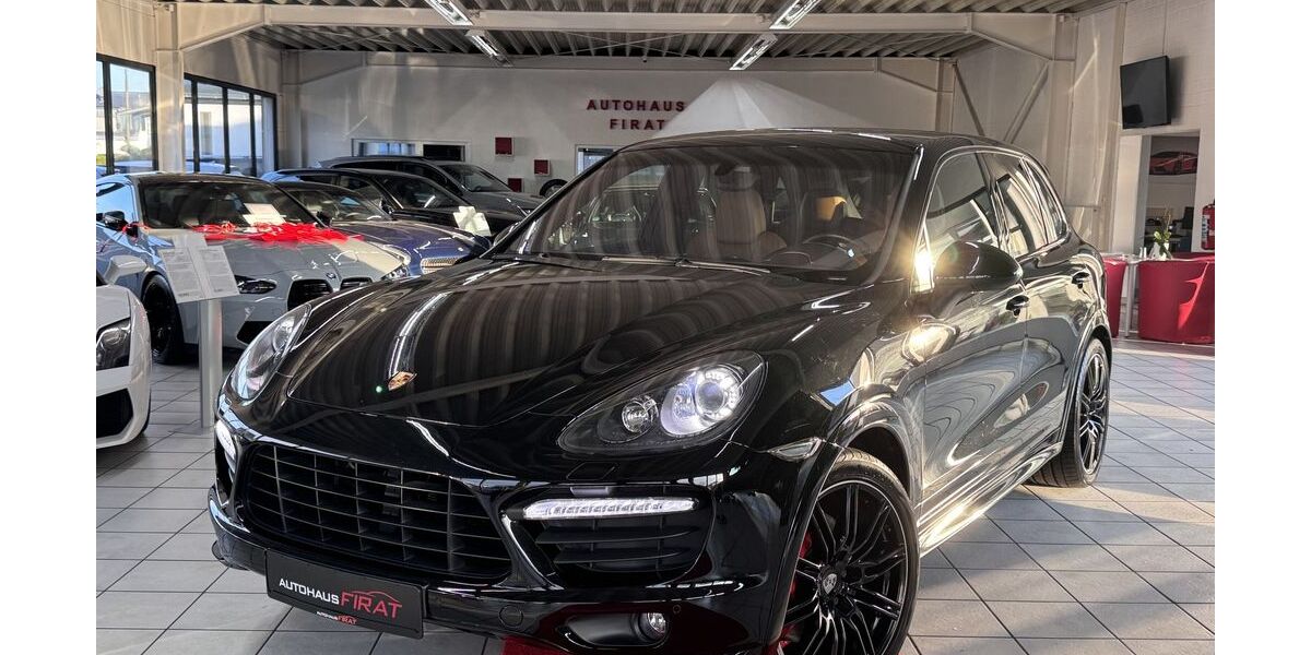 Porsche Cayenne 143.657 km 29.849 &euro; Erftstadt / Köln 50374