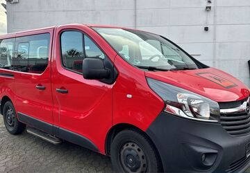 Opel Vivaro 124.000 km 14.488 &euro; Rheinbach 53359