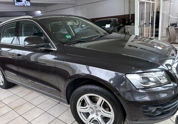 Audi Q5 247.000 km 6.900 &euro; Bonn 53119