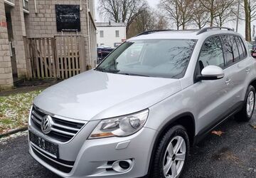 VW Tiguan 166.000 km 7.777 &euro; Köln 51107