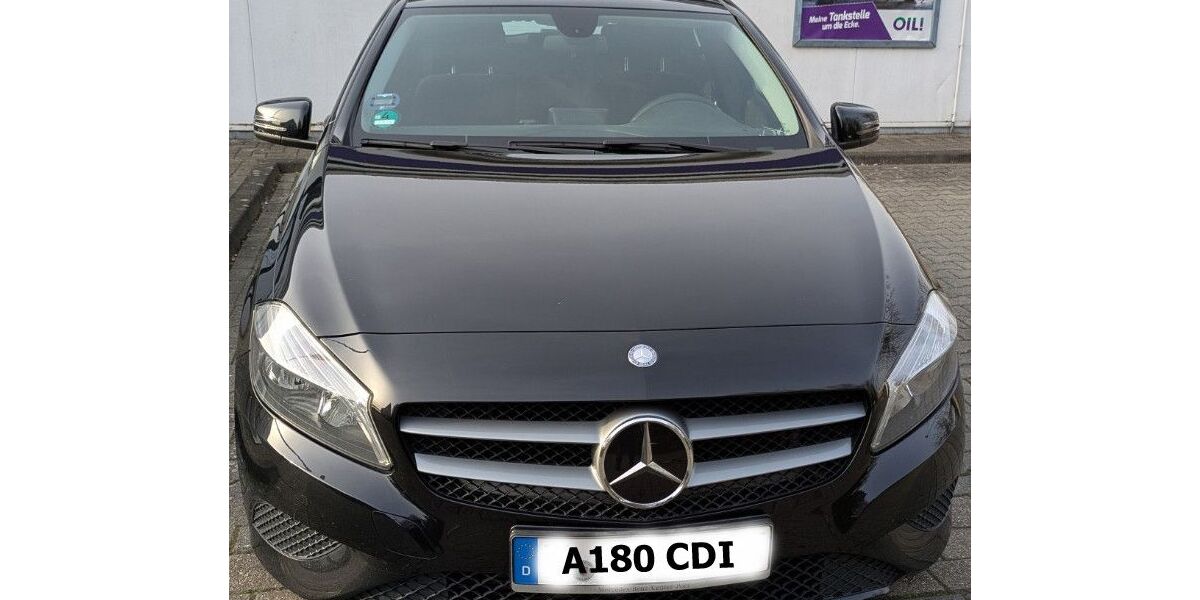 Mercedes-Benz A 180 87.000 km 9.900 &euro; Troisdorf-West 53842