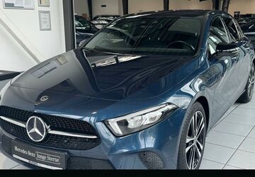 Mercedes-Benz A 180 66.880 km 23.750 &euro; Köln-Deutz 51105