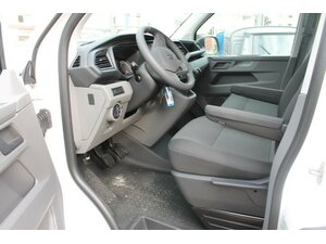 VW T6.1 Transporter 2,0 TDi Kasten Klima PDC SOFORT ! 10 km 32.990 &euro; Bonn 53225