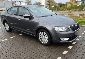 Skoda Octavia 223.100 km 5.195 &euro; Köln 50827
