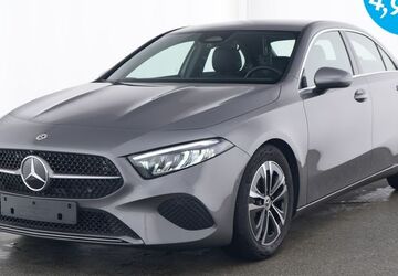 Mercedes-Benz A 180 4.487 km 31.790 &euro; Bornheim 53332