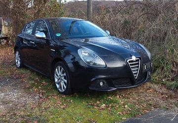 Alfa Romeo Giulietta 288.500 km 3.250 &euro; Königswinter 53604