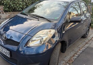 Toyota Yaris 169.900 km 4.100 &euro; Bonn 53179