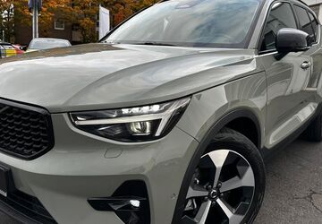 Volvo XC40 3.750 km 41.666 &euro; Siegburg 53721