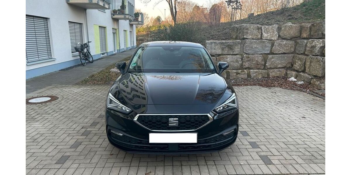Seat Leon 58.345 km 16.900 &euro; Bornheim 53332
