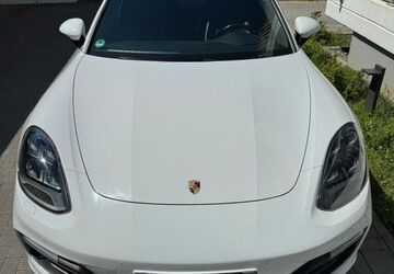 Porsche Panamera 168.000 km 42.900 &euro; Bonn 53227
