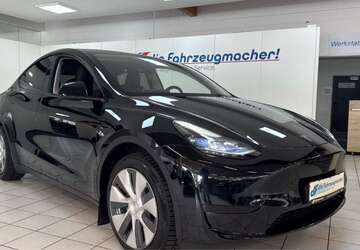 Tesla Model Y 50.000 km 34.988 &euro; Rheinbach 53359