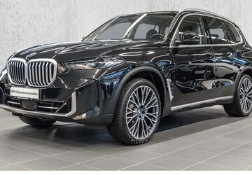 BMW X5 33.326 km 68.990 &euro; Köln-West 50858