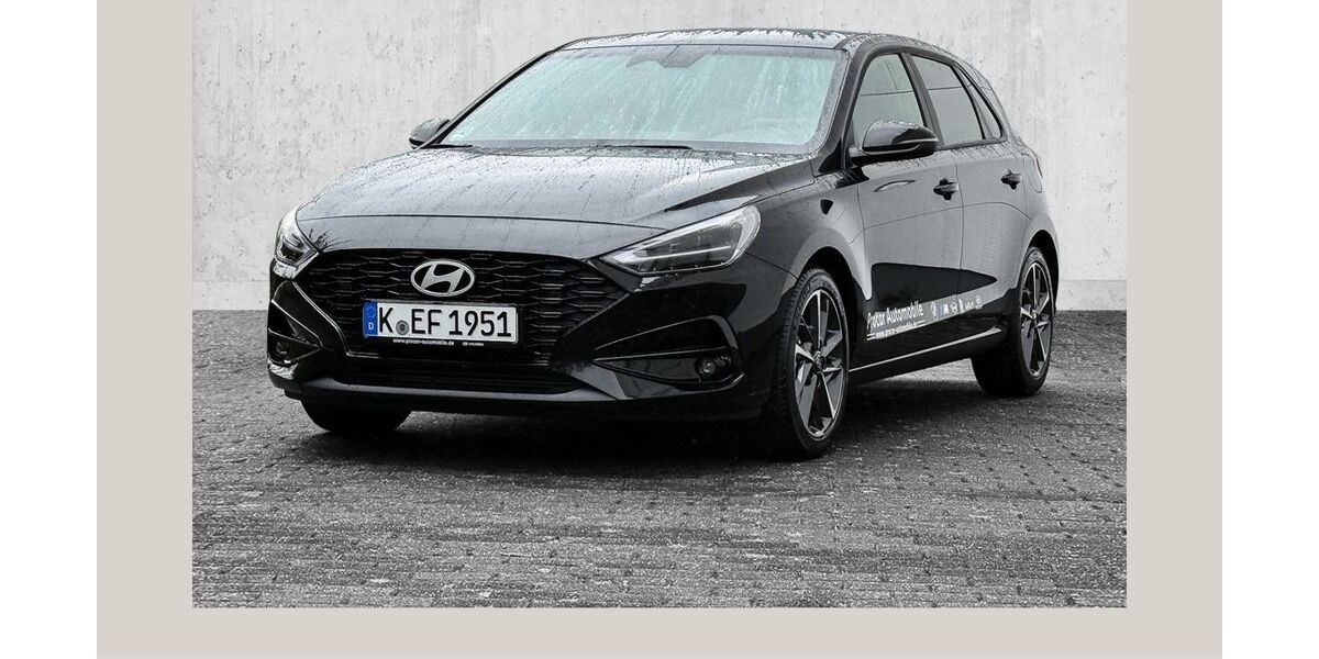 Hyundai i30 5.999 km 22.980 &euro; Köln 51063