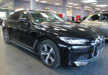 BMW i4 7.180 km 36.980 &euro; Euskirchen 53881