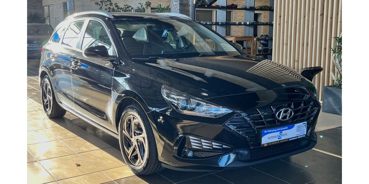 Hyundai i30 151.163 km 11.900 &euro; Eitorf 53783