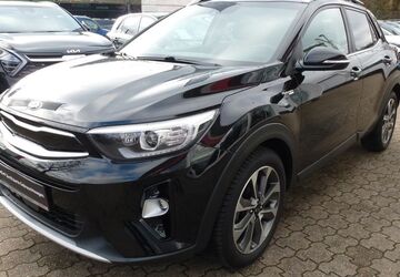 Kia Stonic 89.000 km 12.890 &euro; Overath 51491