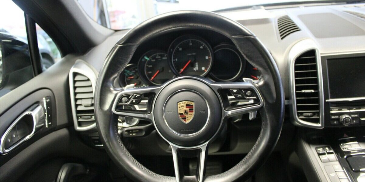 Porsche Cayenne 3,0L Diesel - Panorama - 83.323 km 38.980 &euro; Euskirchen 53881
