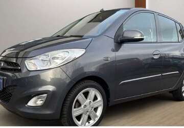 Hyundai i10 33.000 km 6.990 &euro; Brühl 50321