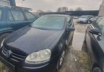 VW Golf 224.000 km 590 &euro; Bonn 53227