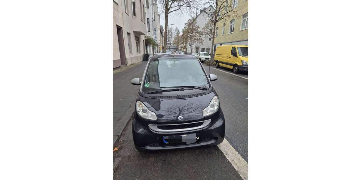 Smart forTwo 173.090 km 3.700 &euro; Köln 50733