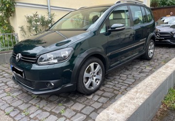 VW Touran 244.700 km 7.699 &euro; Bonn 53179