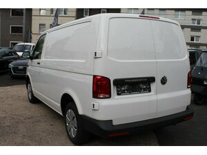 VW T6.1 Transporter 2,0 TDi Kasten Klima PDC SOFORT ! 10 km 32.990 &euro; Bonn 53225