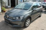 VW Touran 1,6 TDi DSG Comfort Navi 7-Sitz 1.Hd Scheck 216.000 km 12.100 &euro; Bonn 53225
