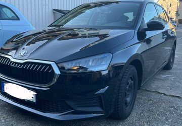 Skoda Fabia 72.000 km 12.950 &euro; Köln 50678