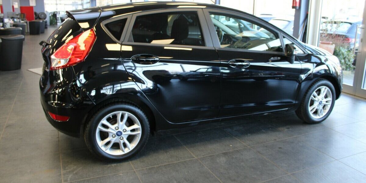 Ford Fiesta 1.25 Celebration - Navi - SHZ - 137.250 km 6.980 &euro; Euskirchen 53881