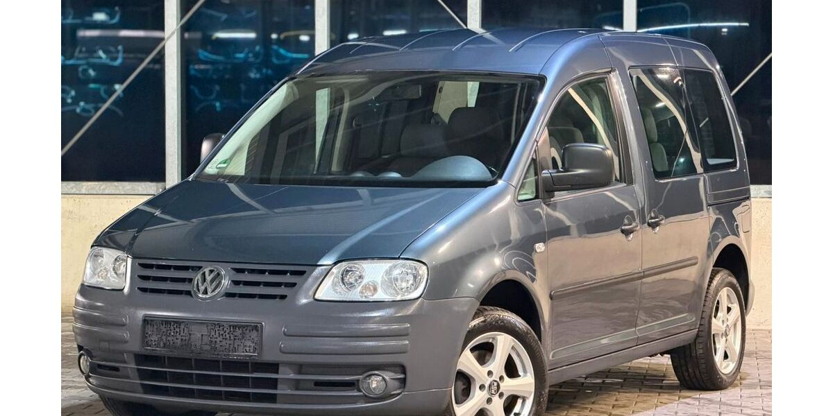 VW Caddy 189.000 km 5.800 &euro; Euskirchen 53881