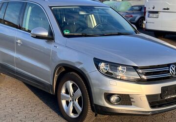 VW Tiguan 56.580 km 12.950 &euro; Bornheim 53332