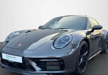 Porsche 992 8.600 km 129.911 &euro; Bonn 53119